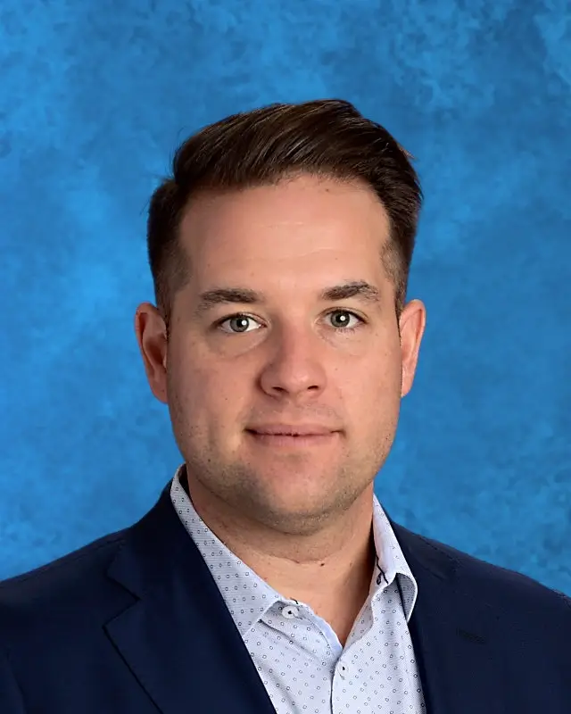 Mr. Robert Salette